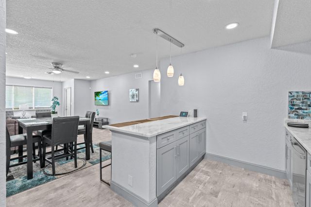 741 W 10th Street, Riviera Beach, FL 33404