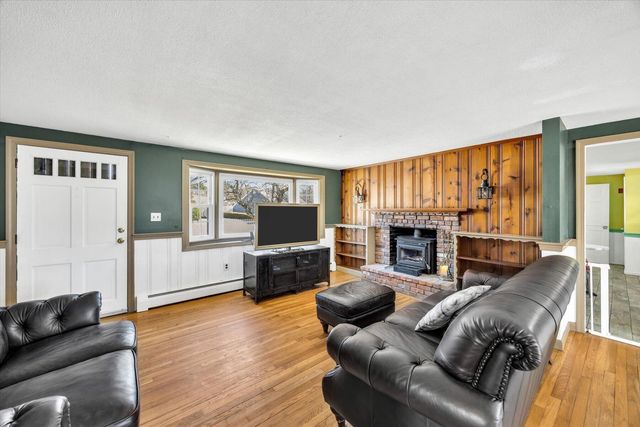 43 Captain Daniel Road, South Yarmouth, MA 02664