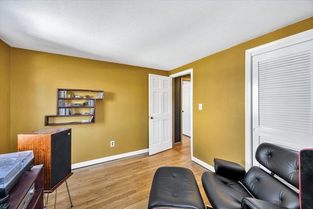 43 Captain Daniel Road, South Yarmouth, MA 02664