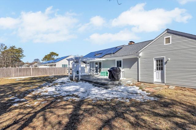 43 Captain Daniel Road, South Yarmouth, MA 02664