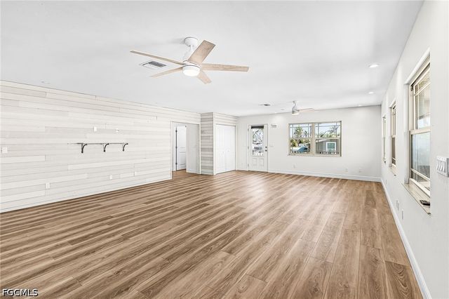 2272 York RD, St James City, FL 33956