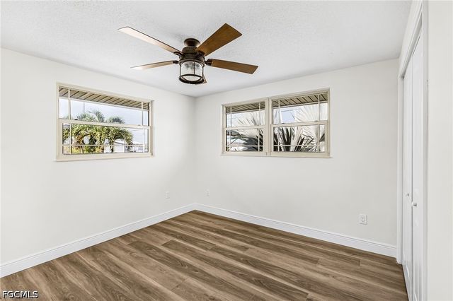 2272 York RD, St James City, FL 33956