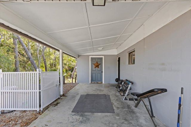 1506 NE Cedar Street, Steinhatchee, FL 32359