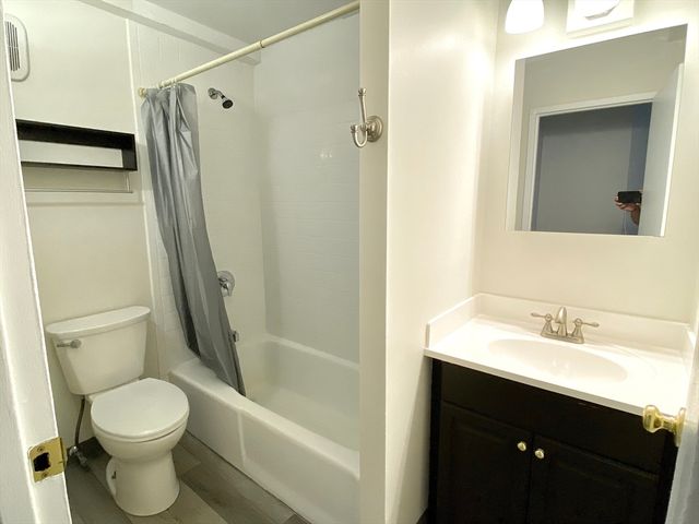 573 Broad Street 335, Weymouth, MA 02189