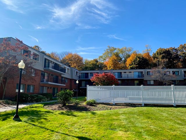 573 Broad Street 335, Weymouth, MA 02189