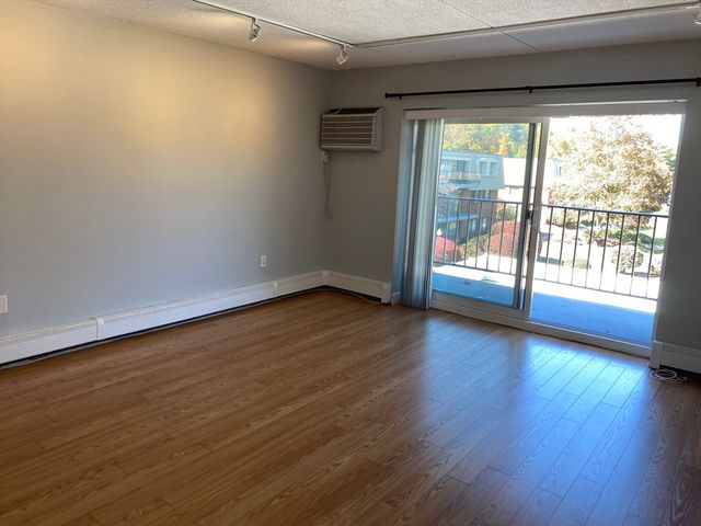 573 Broad Street 335, Weymouth, MA 02189