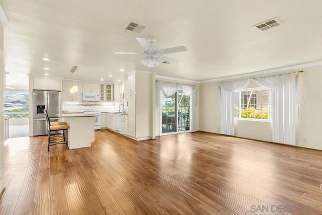 275 S Worthington SPC 55, Spring Valley, CA 91977
