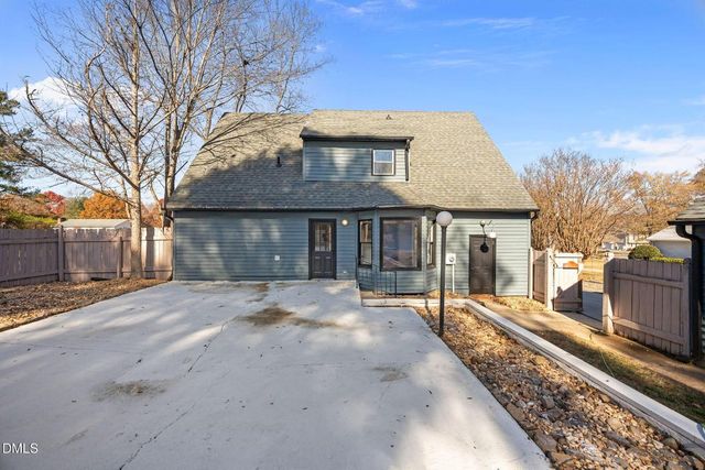 543 Lori Lane, Winston Salem, NC 27127