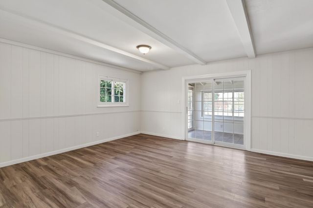 2800 Stafford Way, Sacramento, CA 95821