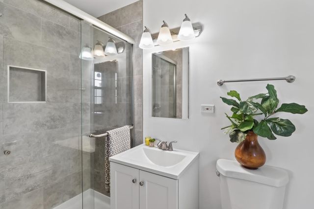 2800 Stafford Way, Sacramento, CA 95821