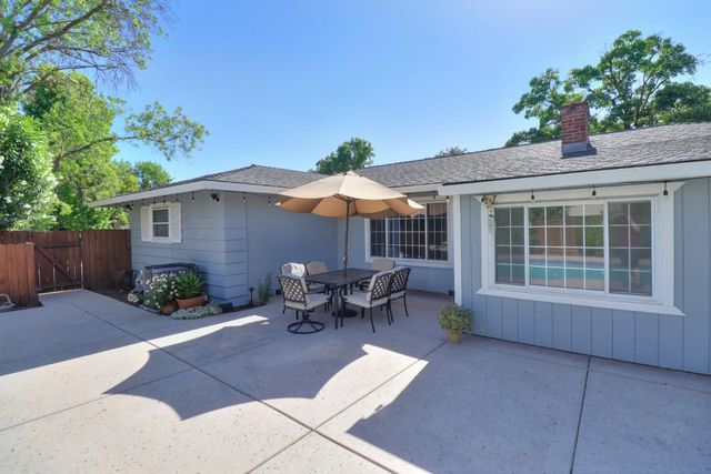 2800 Stafford Way, Sacramento, CA 95821