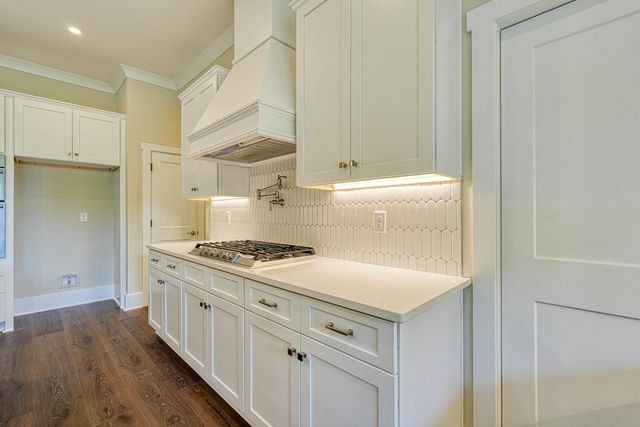 586 Clifdale Road, Spartanburg, SC 29307