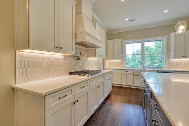 586 Clifdale Road, Spartanburg, SC 29307