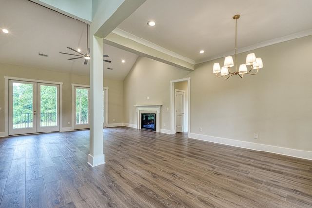 586 Clifdale Road, Spartanburg, SC 29307