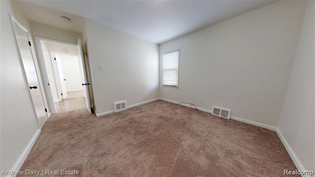 3734 Buckingham Avenue, Berkley, MI 48072