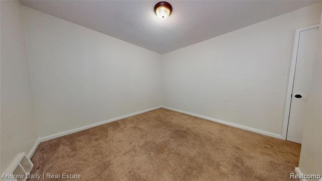 3734 Buckingham Avenue, Berkley, MI 48072