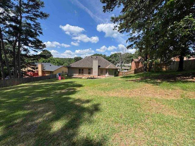 14412 Woodcreek Drive, Little Rock, AR 72211