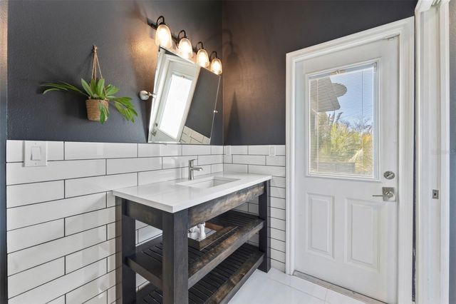 3025 KEY HARBOR DRIVE, Safety Harbor, FL 34695