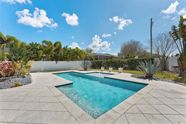 3025 KEY HARBOR DRIVE, Safety Harbor, FL 34695