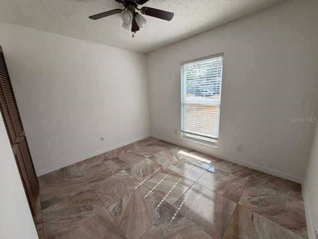 327 N CERVIDAE DRIVE, Apopka, FL 32703