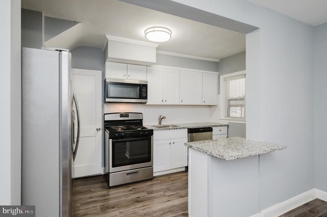 2162 VAILTHORN, Middle River, MD 21220