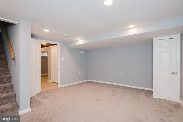 2162 VAILTHORN, Middle River, MD 21220