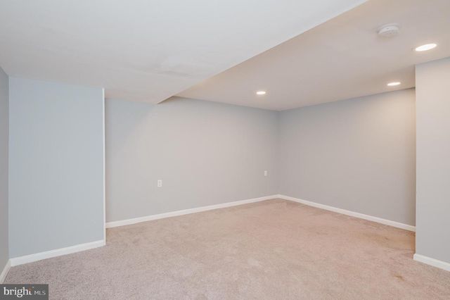 2162 VAILTHORN, Middle River, MD 21220