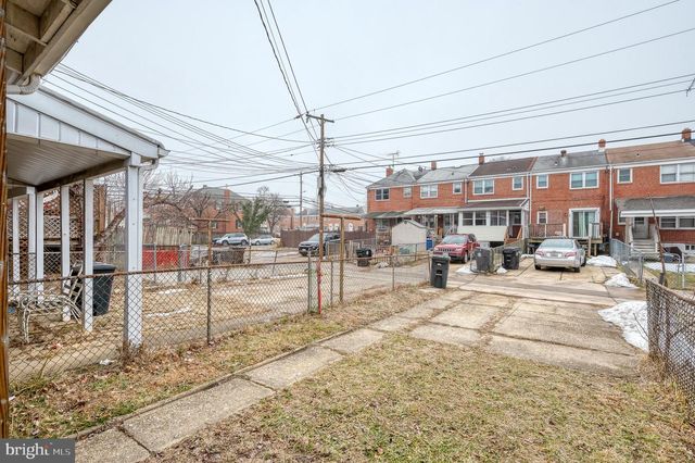 2162 VAILTHORN, Middle River, MD 21220