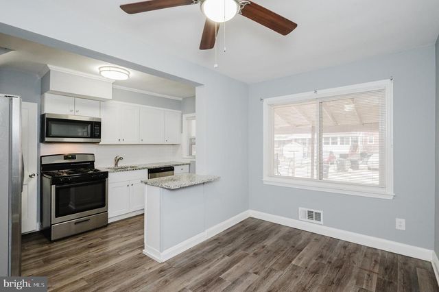 2162 VAILTHORN, Middle River, MD 21220