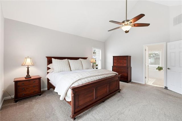 4920 Heards Forest NW Drive, Acworth, GA 30102