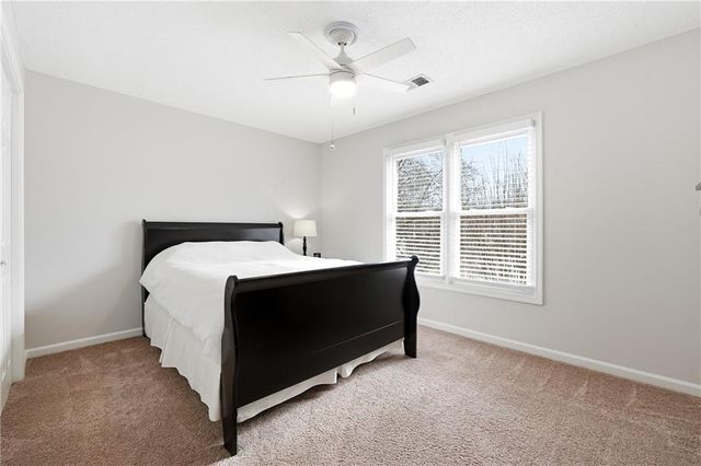 4920 Heards Forest NW Drive, Acworth, GA 30102