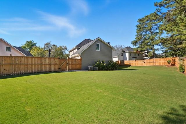 4920 Heards Forest NW Drive, Acworth, GA 30102