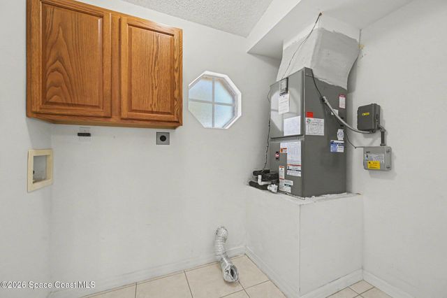 2081 Belmont Way, Melbourne, FL 32904