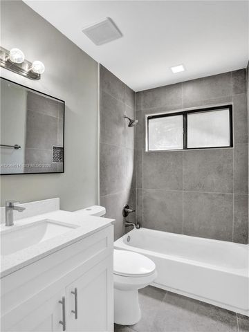 3216 NW 105th Ave, Sunrise, FL 33351