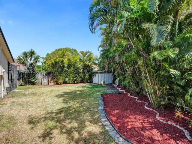 3216 NW 105th Ave, Sunrise, FL 33351