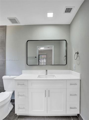 3216 NW 105th Ave, Sunrise, FL 33351