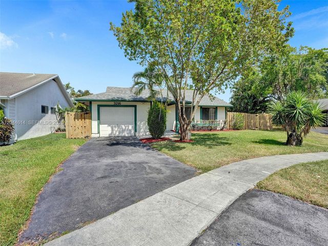 3216 NW 105th Ave, Sunrise, FL 33351