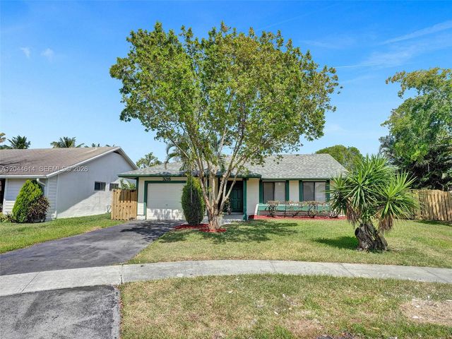 3216 NW 105th Ave, Sunrise, FL 33351