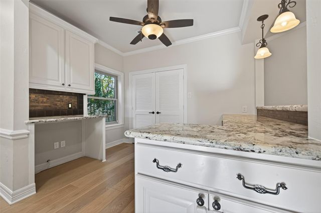 1614 Crestmont Street, Wharton, TX 77488