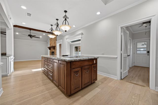 1614 Crestmont Street, Wharton, TX 77488