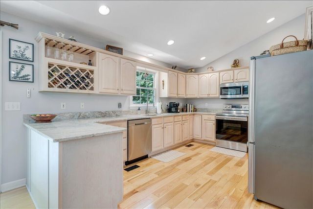 375 Silver Shadow RD, Hardy, VA 24101