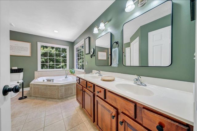 375 Silver Shadow RD, Hardy, VA 24101