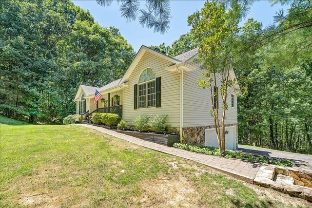 375 Silver Shadow RD, Hardy, VA 24101