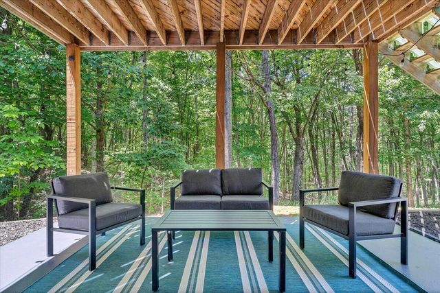 375 Silver Shadow RD, Hardy, VA 24101