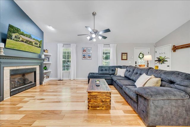 375 Silver Shadow RD, Hardy, VA 24101