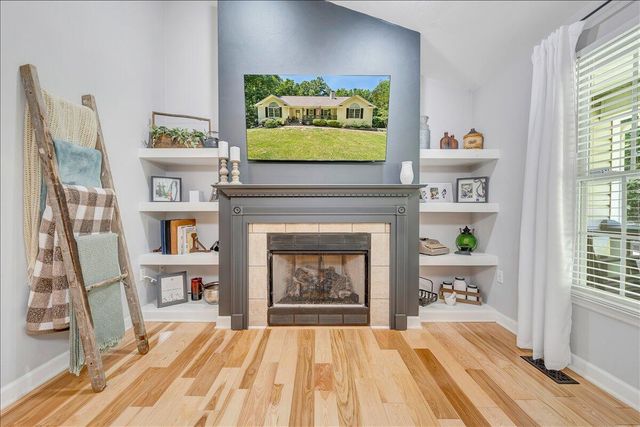 375 Silver Shadow RD, Hardy, VA 24101