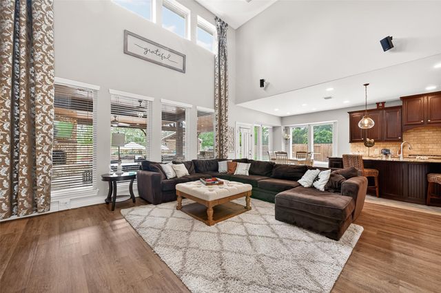 5910 Drake Shadow Court, Fulshear, TX 77441