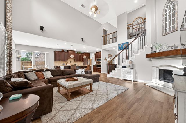 5910 Drake Shadow Court, Fulshear, TX 77441