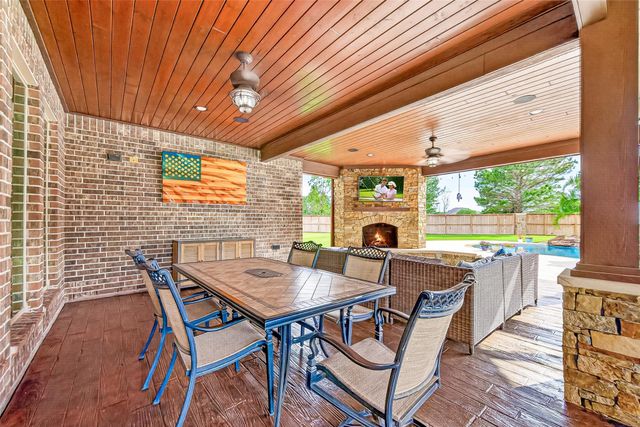 5910 Drake Shadow Court, Fulshear, TX 77441