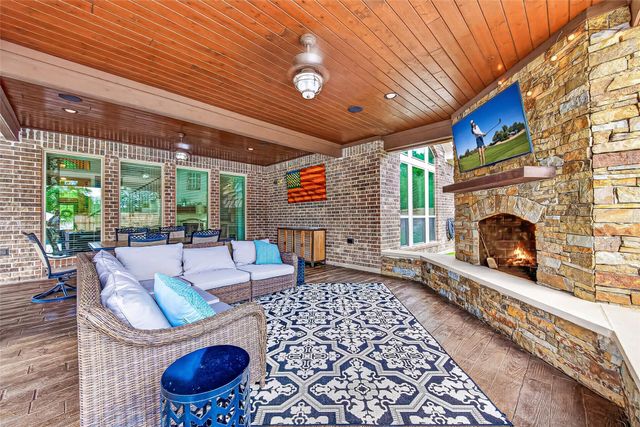 5910 Drake Shadow Court, Fulshear, TX 77441